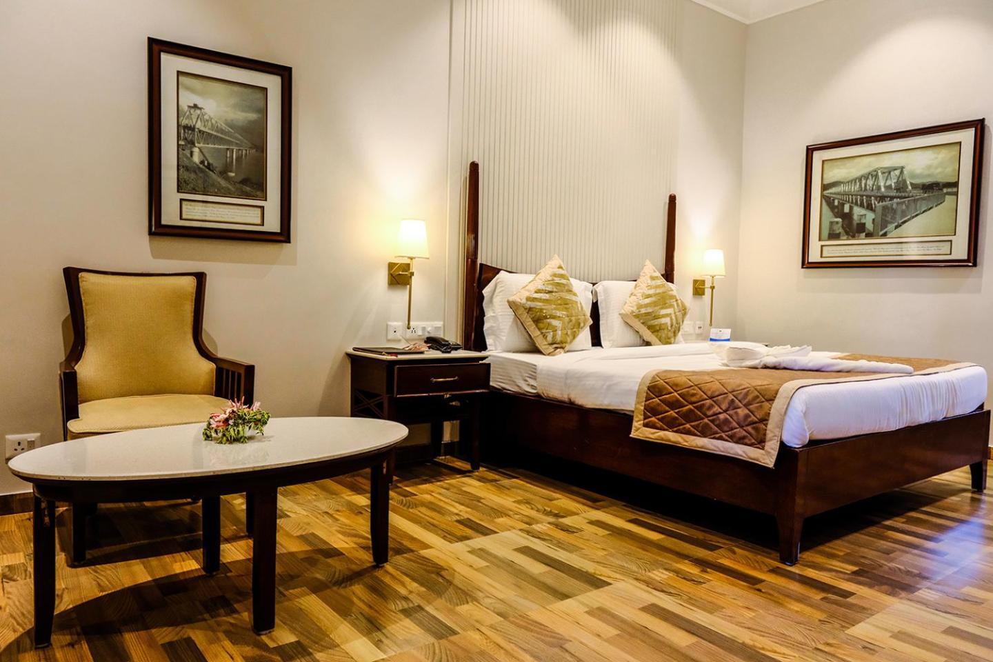 Chanakya Bnr Hotel Puri Eksteriør billede