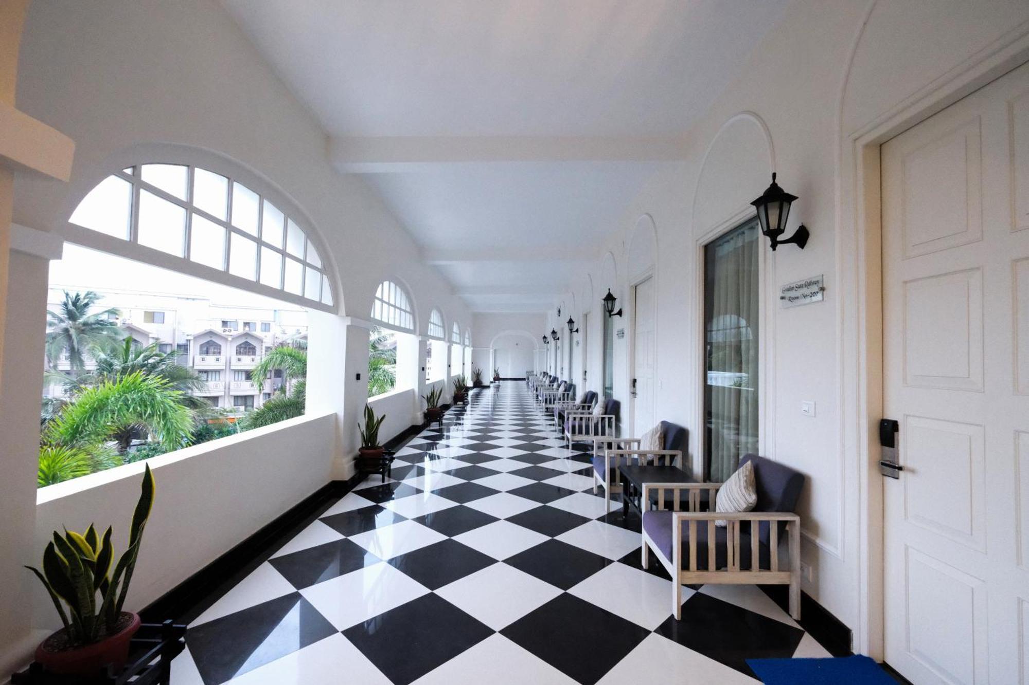 Chanakya Bnr Hotel Puri Eksteriør billede